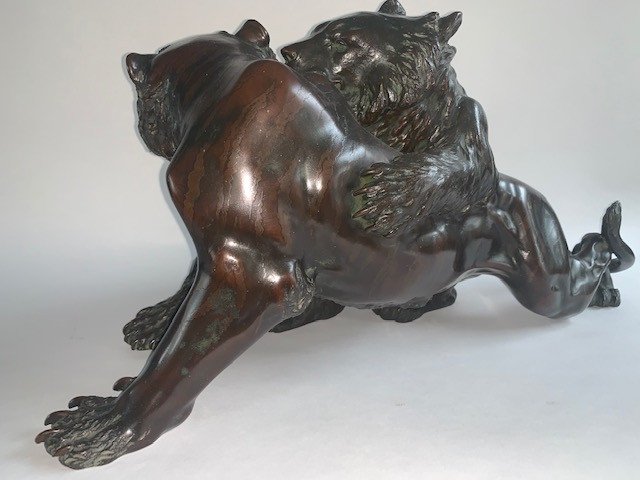 Outstanding 19 Century Meiji Japanese Bronze Okimono group: Tiger and Bear-photo-4