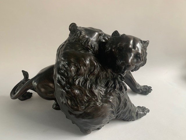 Outstanding 19 Century Meiji Japanese Bronze Okimono group: Tiger and Bear