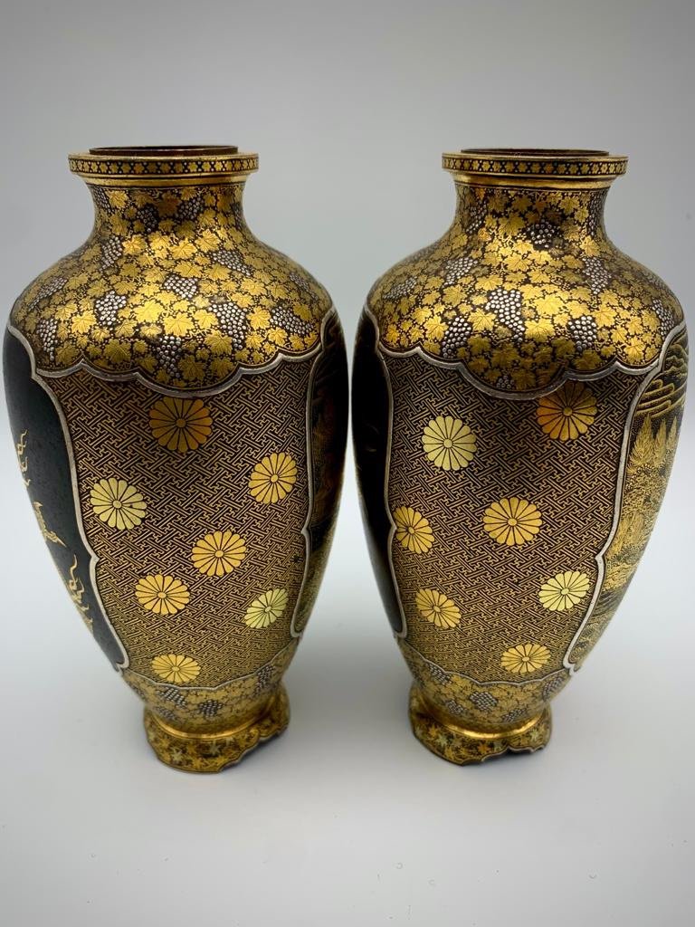 Exceptionnelle Paire De Vases Incrustés De Fer, d'Or Et d'Argent De Komai Otojiro. Fin XIXe-photo-4