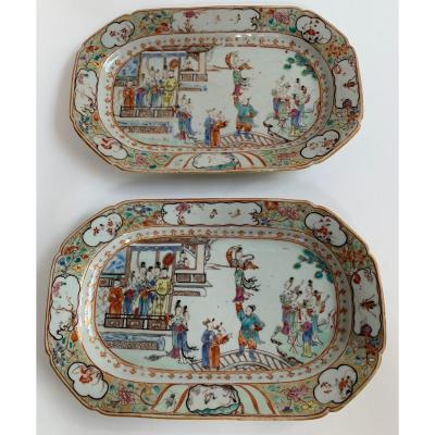 Rare Pair Of 18th Century Chinese Madarin Pattern Rectangular Dishes