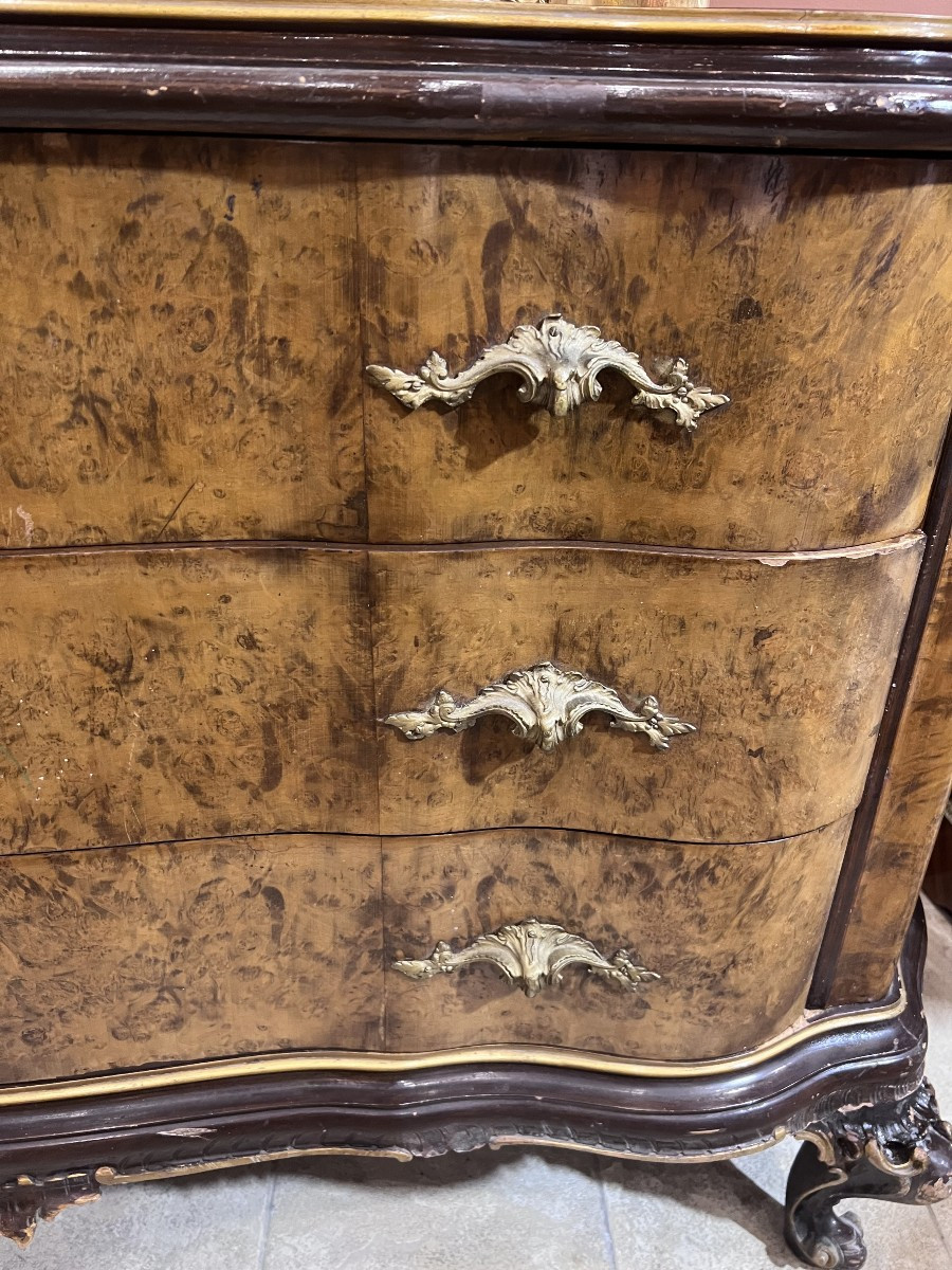 Grande commode italienne en noyer  du milieu du XX siècle.-photo-3