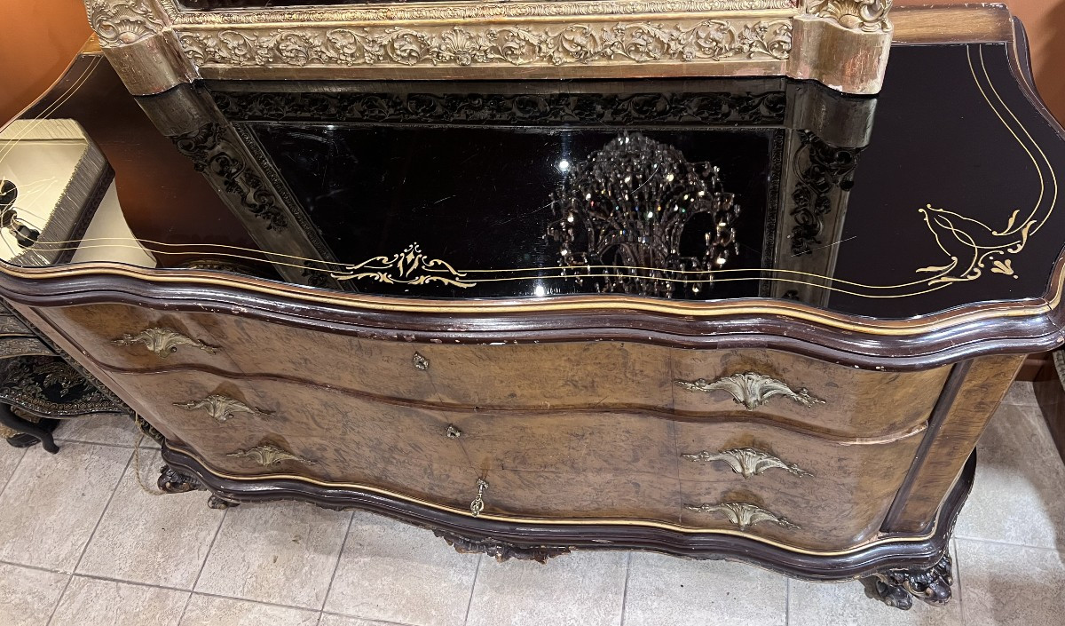 Grande commode italienne en noyer  du milieu du XX siècle.-photo-4