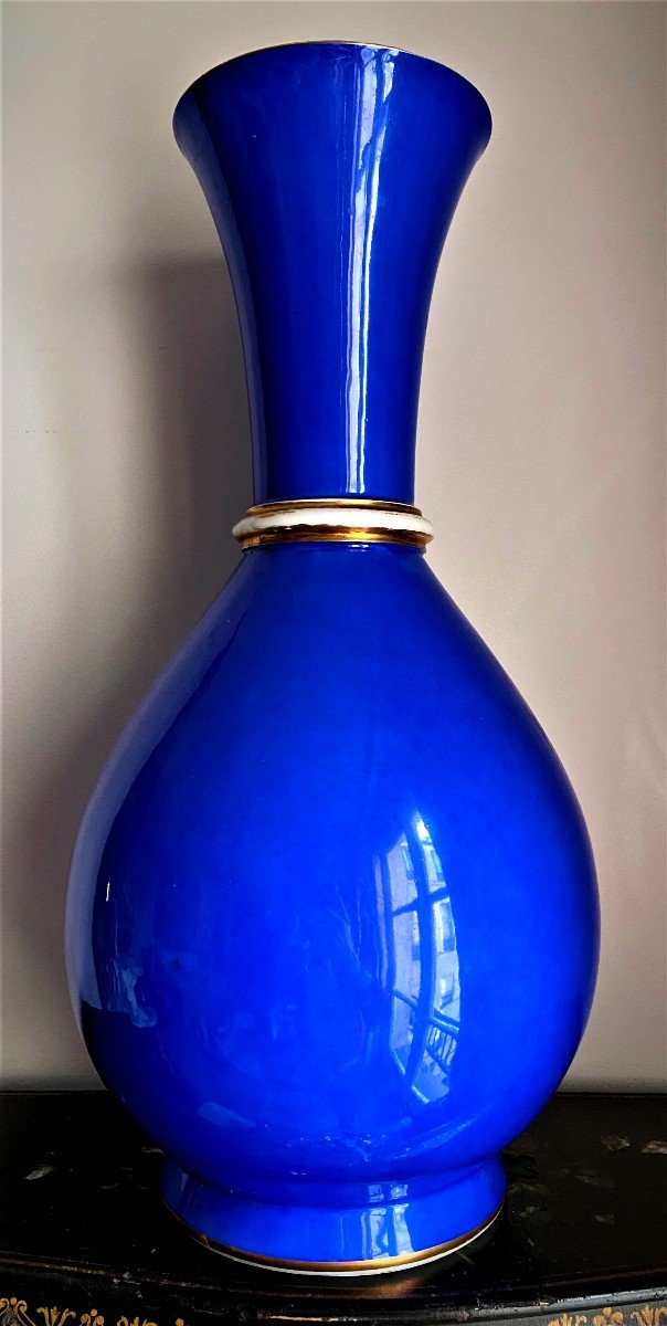 Porcelain Vase-photo-1