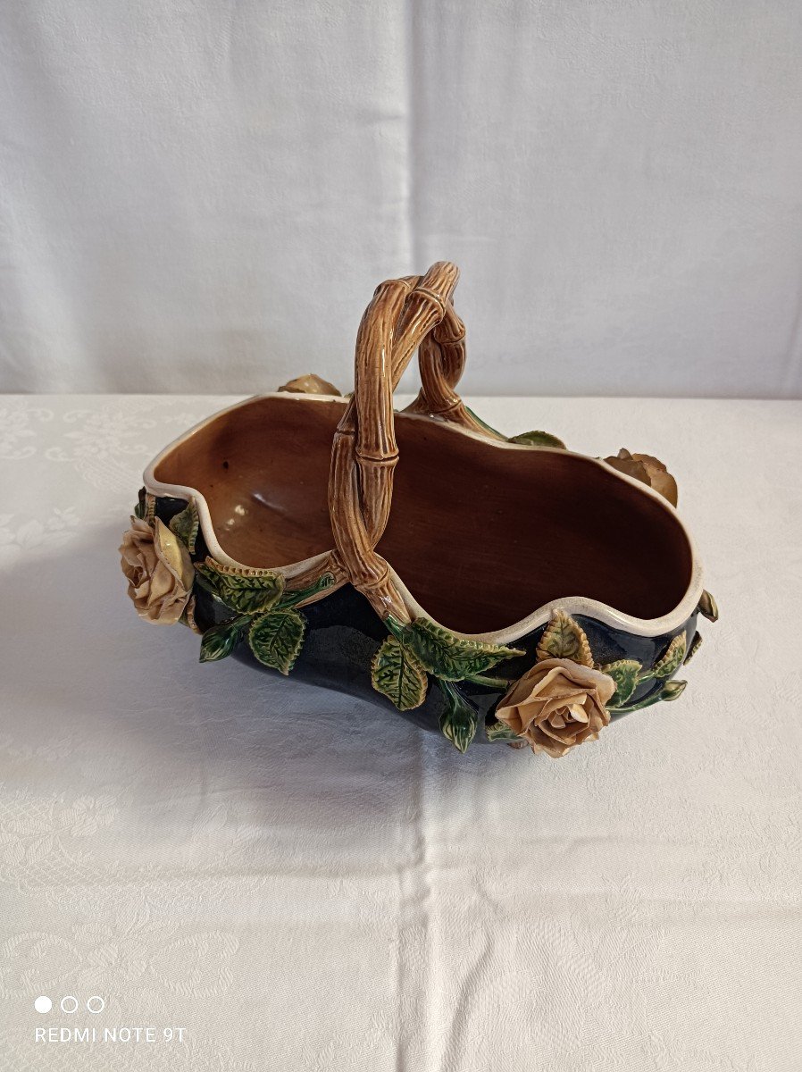 Majolica Earthenware From Minton England. Cobalt Blue Basket With Roses 1841 19th Century-photo-2