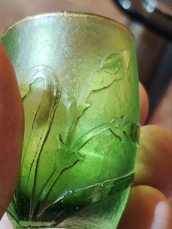 Daum Nancy Cross Of Lorraine Miniature Green Vase Acid-etched Decorations Of Iris Signed-photo-2