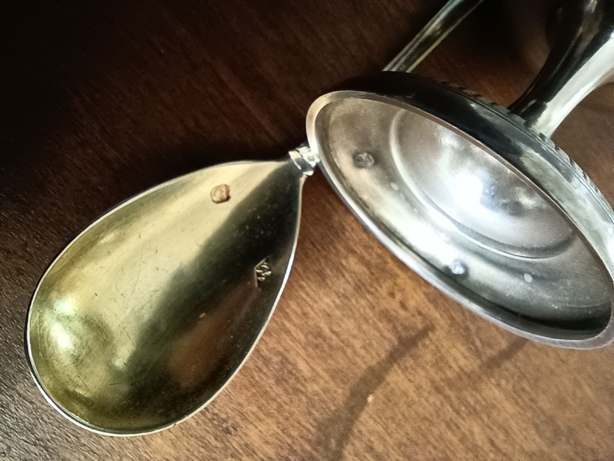 coffret d'un coquetier et d'une cuillère à œuf en  argent massif vermeille  XIXe siecle-photo-3
