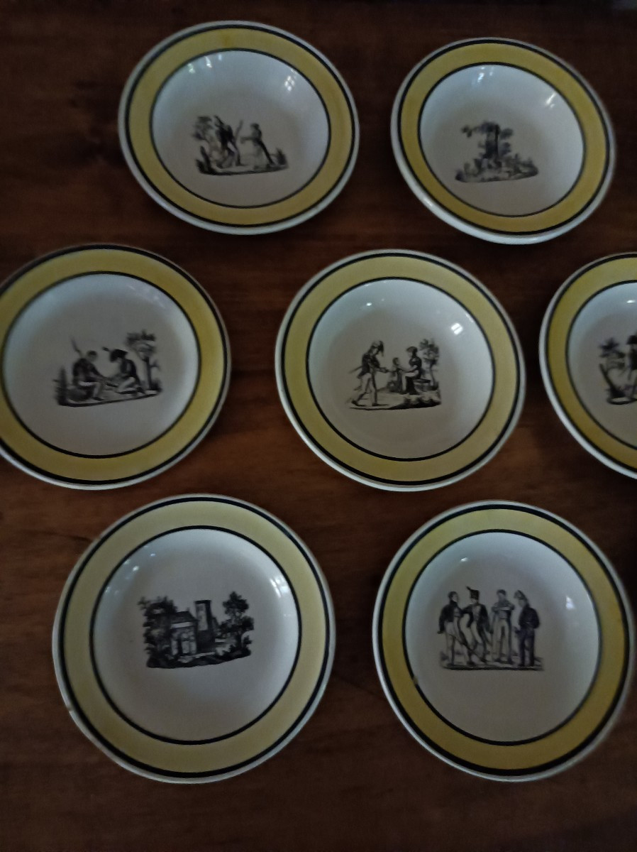 Choisy-le-roi Grisaille Decoration With Yellow Wing Part Of A 19th Century Mignardises Service-photo-2