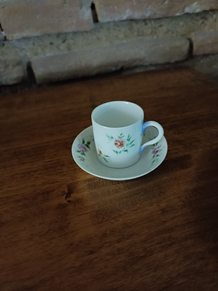 Porcelain Coffee Cup With Floral Decoration Handmade By Dr. Frederic Lépine Signed Dated 1875