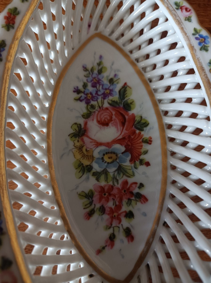 Corbeille en porcelaine tendre de Sèvres 1771  XVIIIe siecle-photo-4