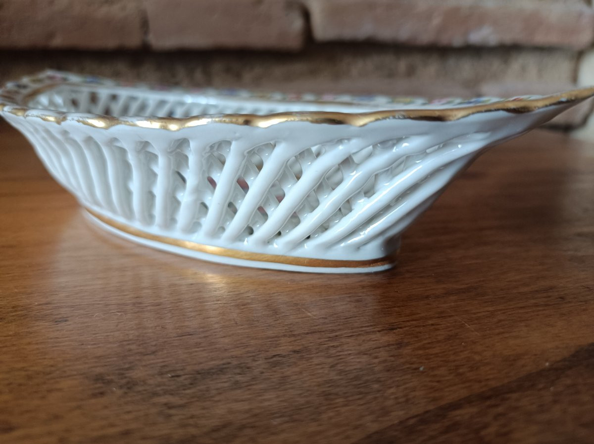 Corbeille en porcelaine tendre de Sèvres 1771  XVIIIe siecle-photo-1