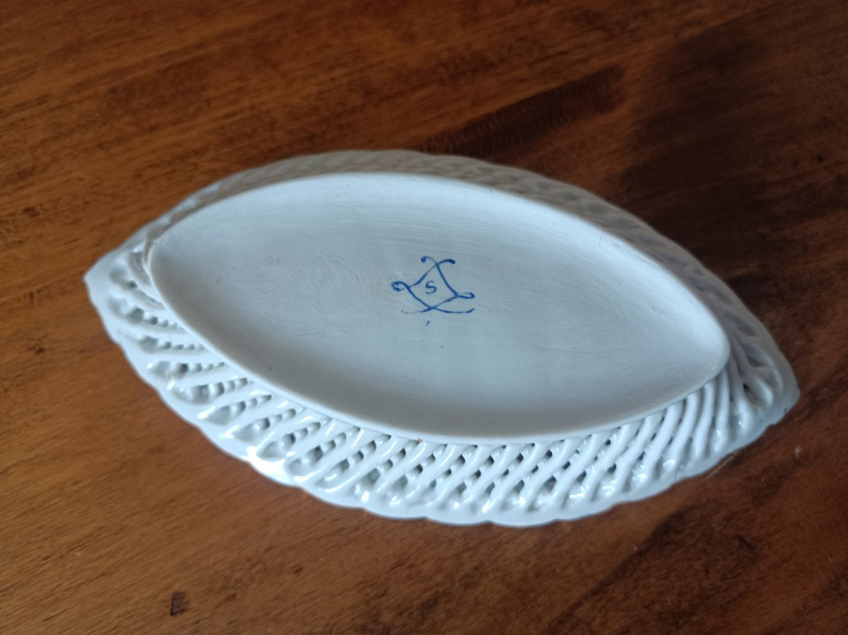 Corbeille en porcelaine tendre de Sèvres 1771  XVIIIe siecle-photo-2