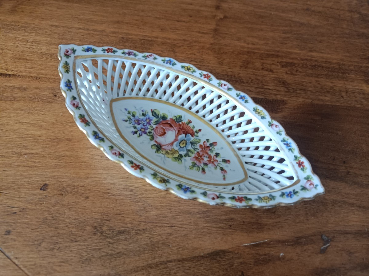 Corbeille en porcelaine tendre de Sèvres 1771  XVIIIe siecle