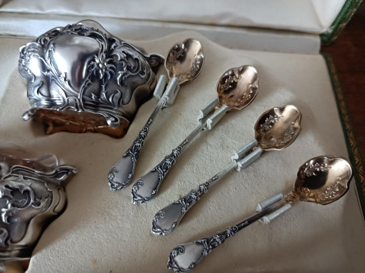 Set Of 4 Salt Cellars And Their Solid Silver Scoops – Louis Coignet, 19th Arrondissement, Paris -photo-3