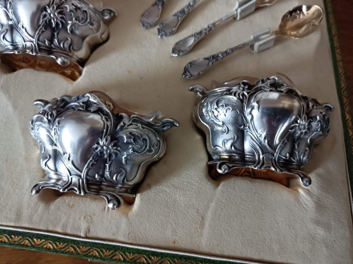 Set Of 4 Salt Cellars And Their Solid Silver Scoops – Louis Coignet, 19th Arrondissement, Paris -photo-4