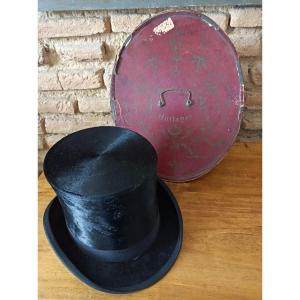 Top Hat In Short Beaver Hair, From The Jules Levy Hat Shop In Thionville