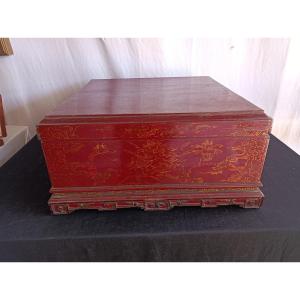 China Red And Gold Lacquered Wooden Chest, 19th Century