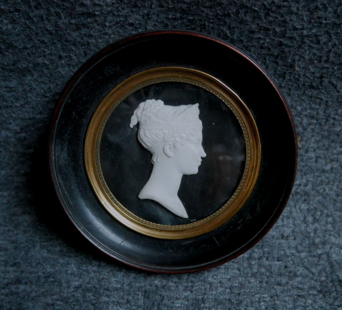 Empress Joséphine, Miniature Profile In Porcelain Biscuit, Empire, Restoration, 19th Century