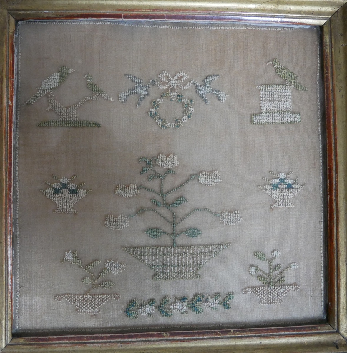 Paire de Travaux en Broderie sous cadre, Oiseaux, Fleurs, XIXème siècle-photo-3