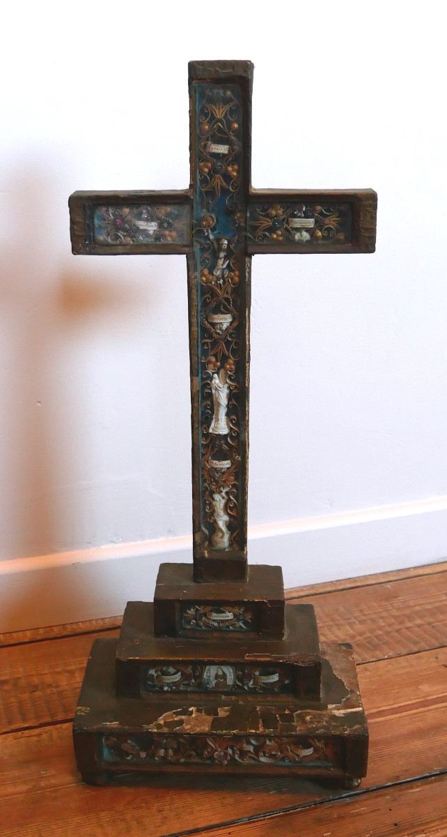 Croix Reliquaires, Paperolles, Christ en Verre Filé de Nevers, XVIIIème siècle