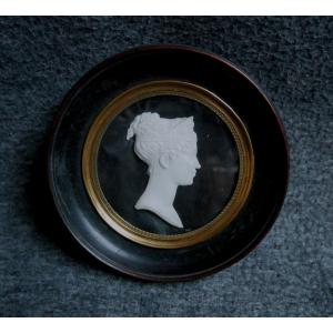 Empress Joséphine, Miniature Profile In Porcelain Biscuit, Empire, Restoration, 19th Century