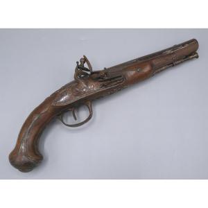 Pistolet à silex, Crosse en Noyer, Canon Doré, XVIIIème siècle