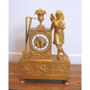 Empire Style Clock In Gilt Bronze, Allegory Of The Gardener, 1830, 19th Century