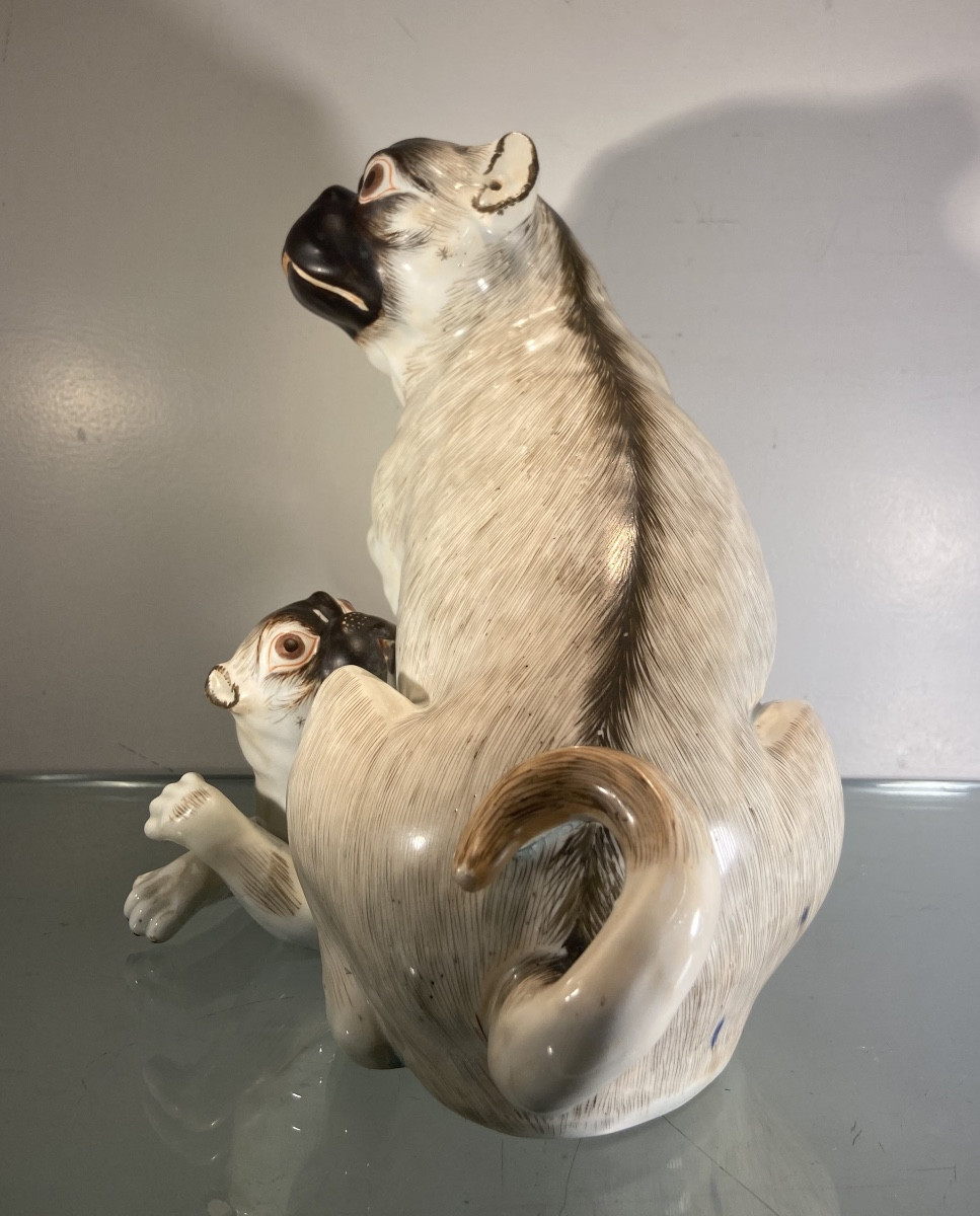 Pug And His Puppy In Saxon Porcelain, 19th Century Or Earlier-photo-3