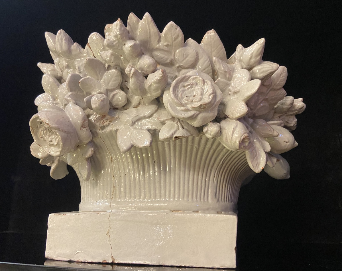 Couronne De Poele En Faïence Blanche, Epoque XIXe-photo-2