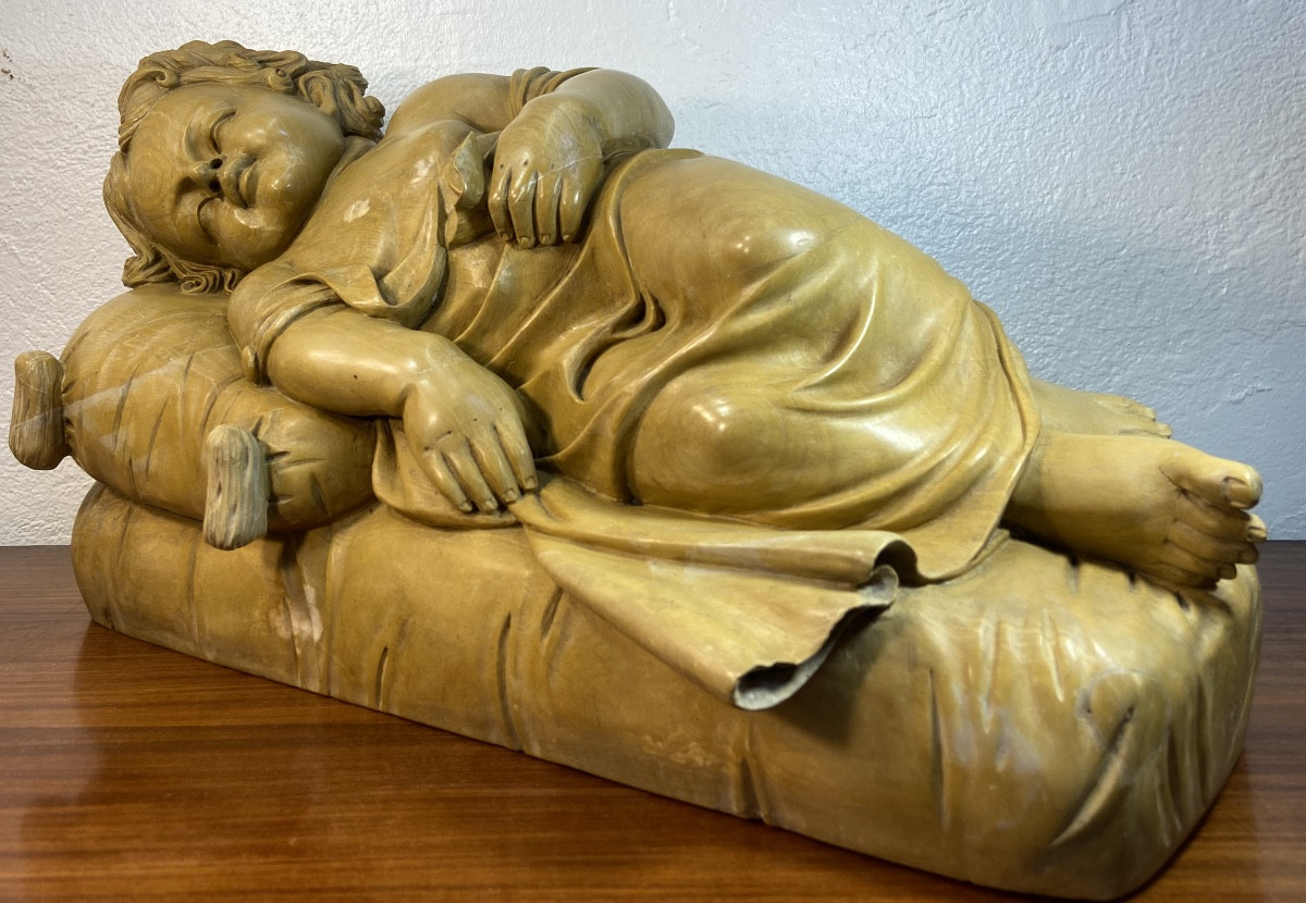 Sculpture A L'enfant Endormi En Marbre Jaune, Epoque 1900 ou Antérieure -photo-4