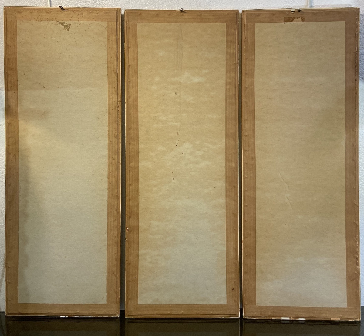 Three Japanese Silk Paintings, Late 19th/early 20th Century-photo-1