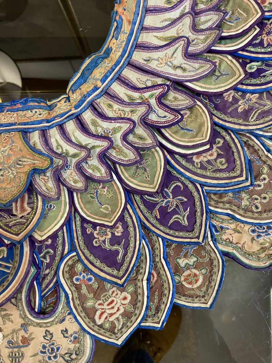 Embroidered Silk Cloud Collar, China, Late 19th Century-photo-1