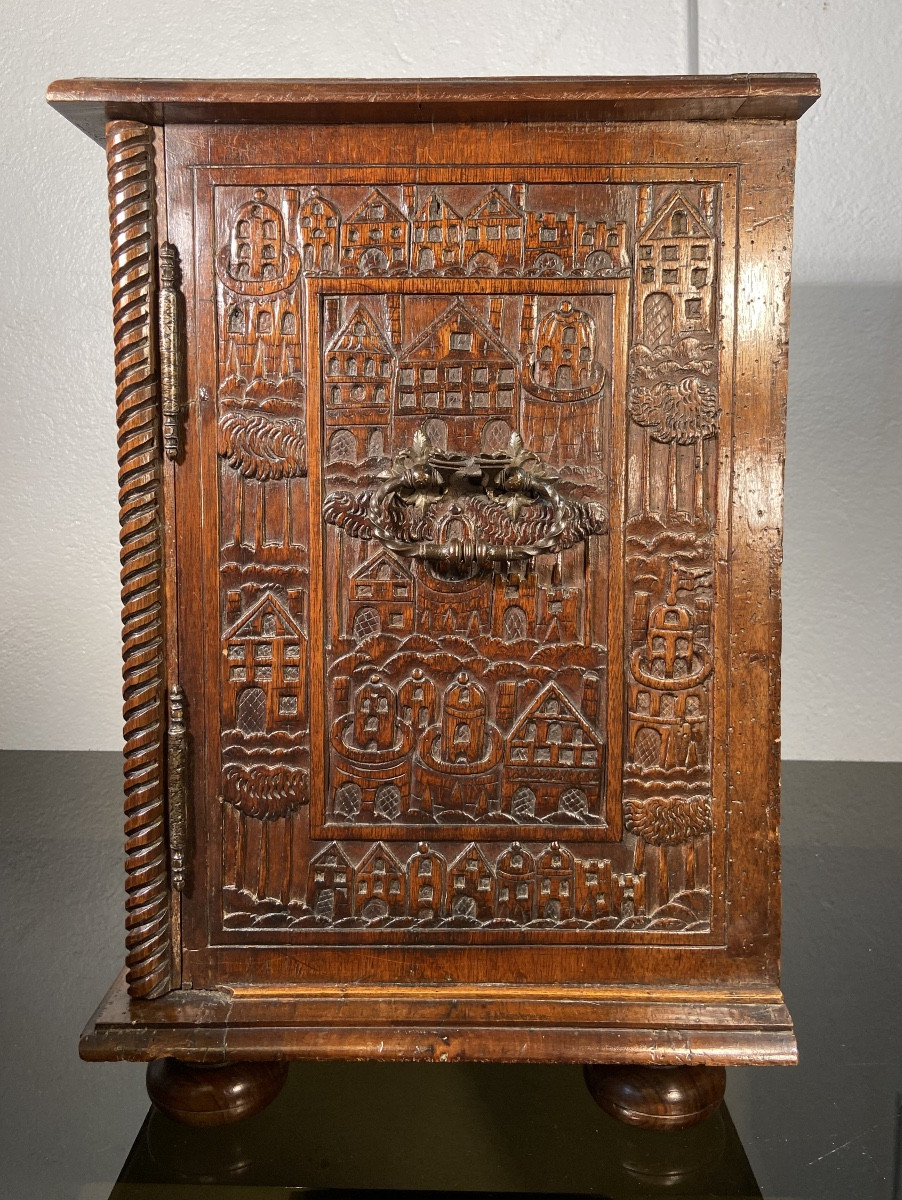 Cabinet De Voyage Haute Epoque En Noyer, Europe du Nord (Danemark?), Epoque XVIIe-photo-4