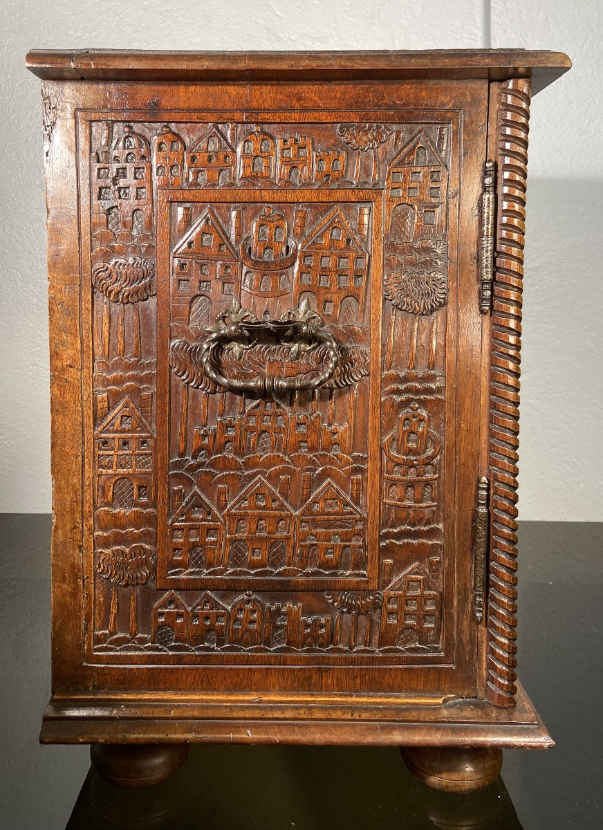 Cabinet De Voyage Haute Epoque En Noyer, Europe du Nord (Danemark?), Epoque XVIIe-photo-6