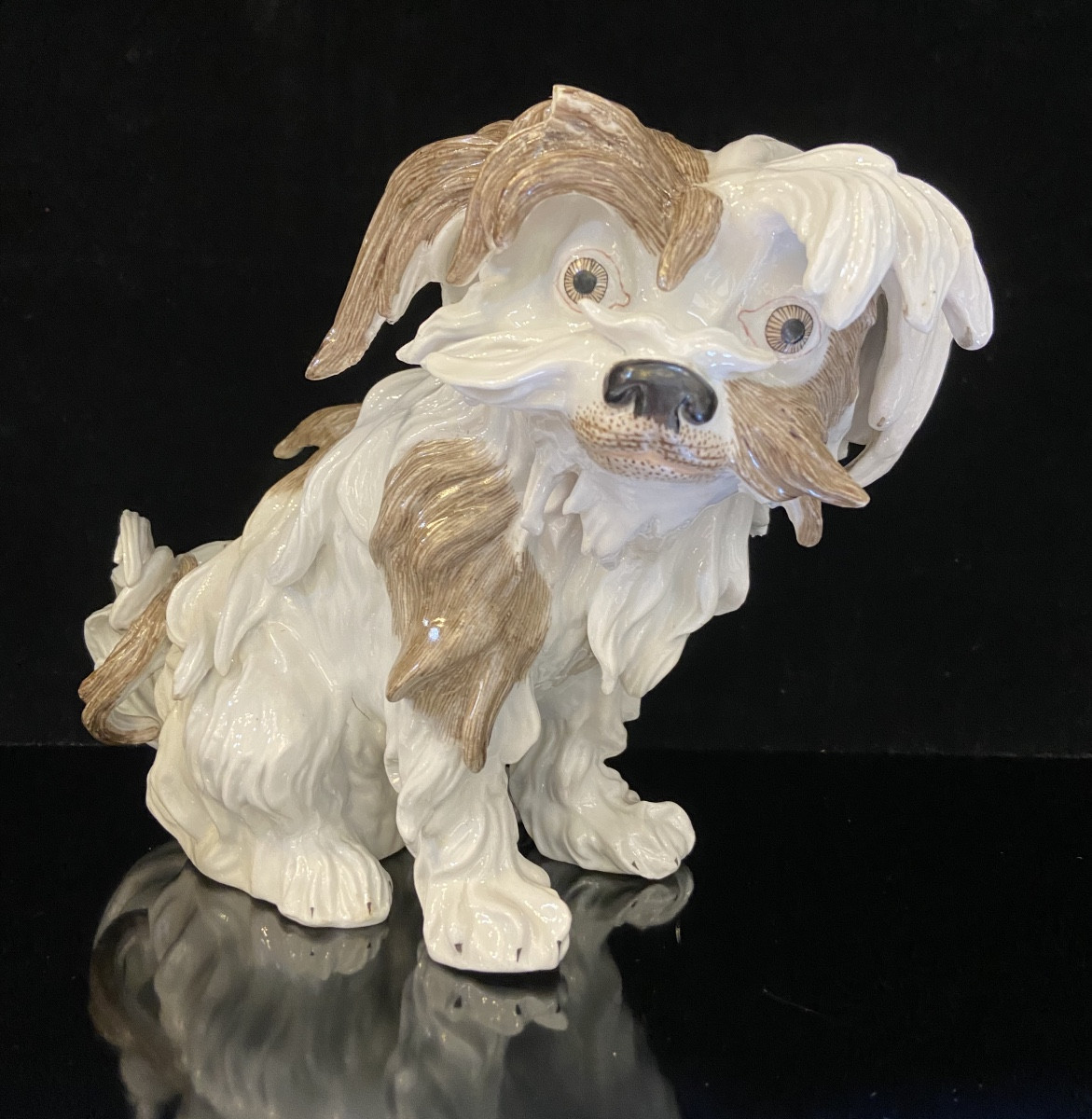 Chien Bichon En Porcelaine De Samson, Late 19th Century