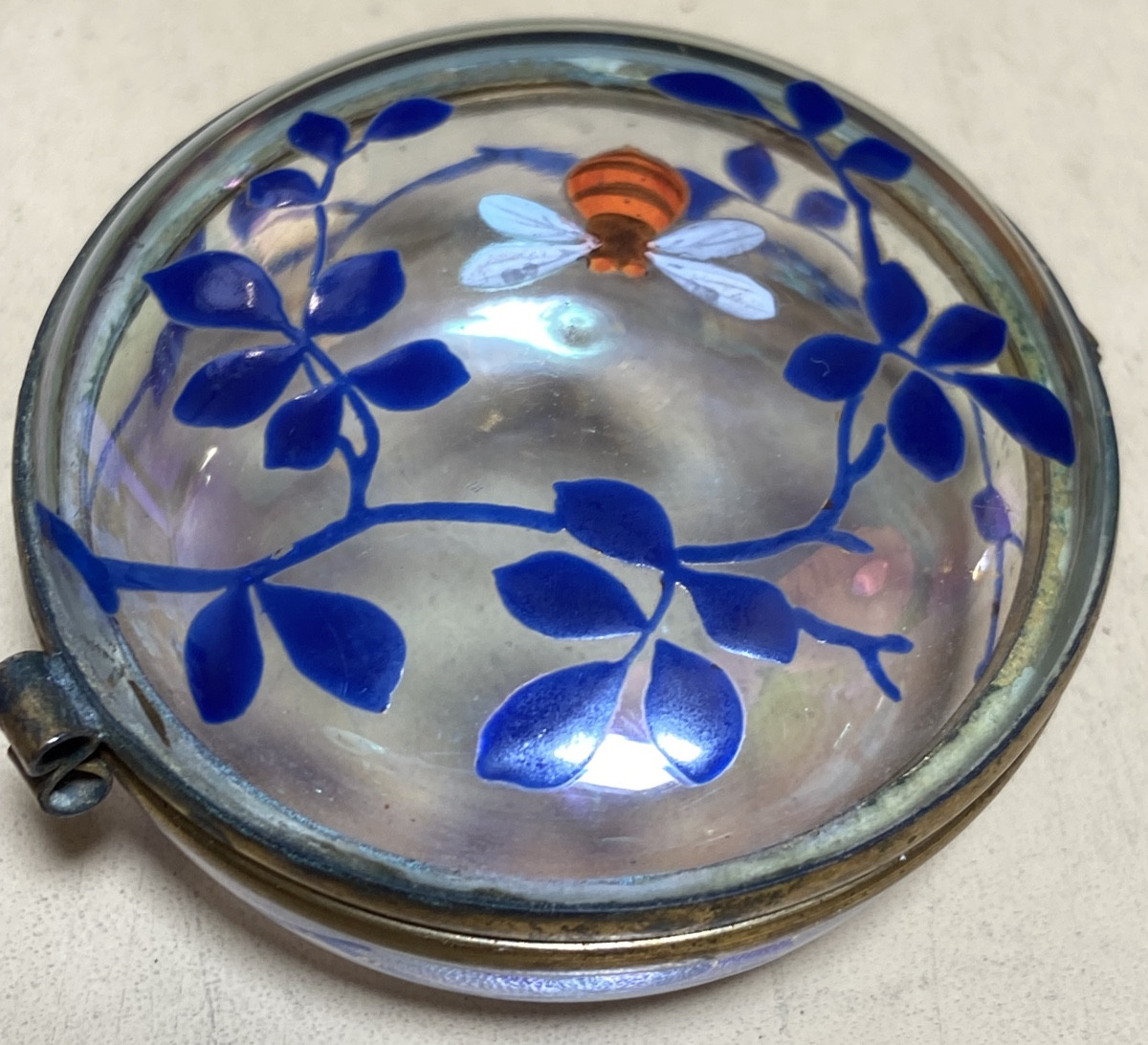 Petite Boîte/Pilulier A L'Abeille En Verre Emaillé, Epoque 1900-photo-2