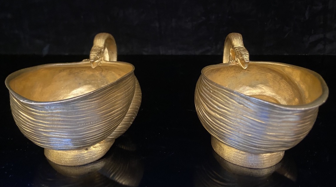 Deux Tasses Verseuses Art Nouveau, Bronze Doré, Epoque Fin XIXe/Début XXe-photo-2