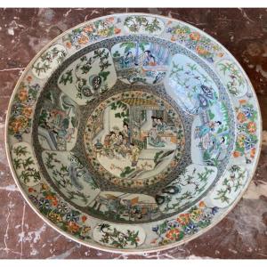 Bassin En Porcelaine De Chine De La Famille Verte, Epoque XIXe