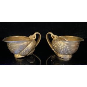 Deux Tasses Verseuses Art Nouveau, Bronze Doré, Epoque Fin XIXe/Début XXe