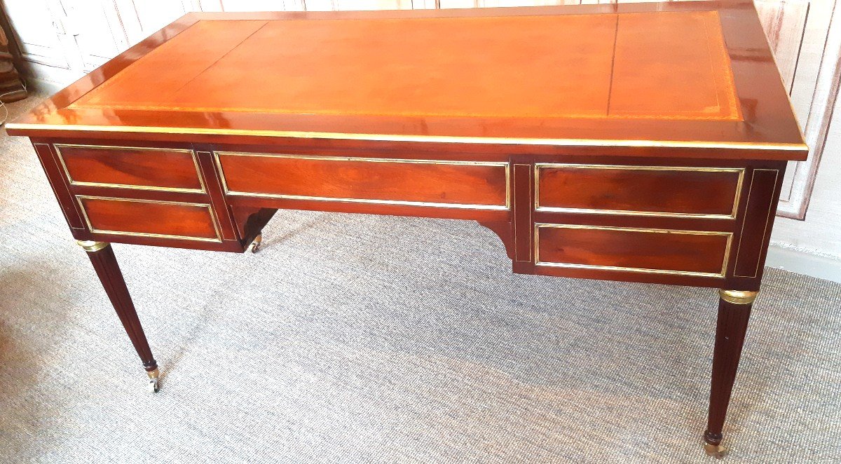 grand bureau plat en acajou et placage d'acajou d'époque Louis XVI-photo-2