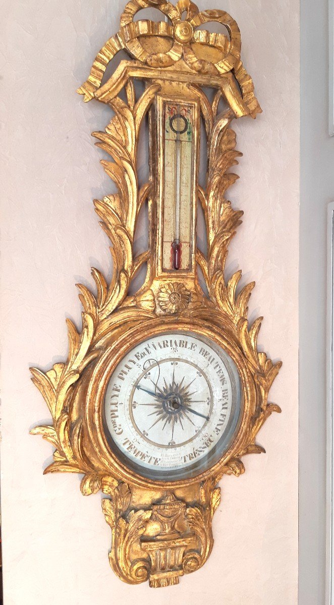 baromètre en bois doré d'époque Louis XV, marqué Bastin