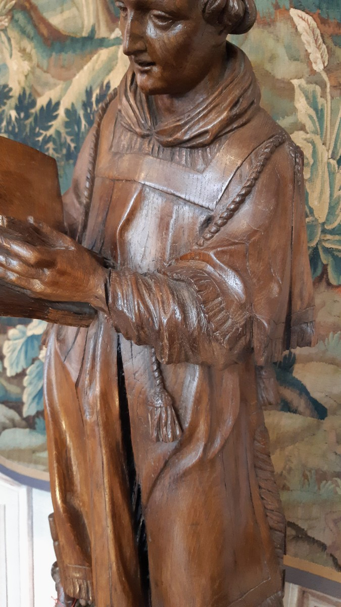 Large Natural Oak Sculpture: Saint Vulfran -photo-3