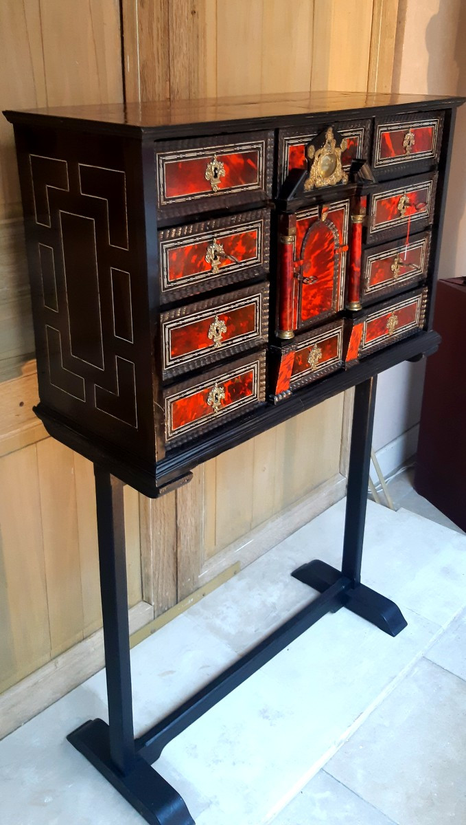 Cabinet flamand du XVIIème en ébène, écaille de tortue, marqueterie.-photo-4