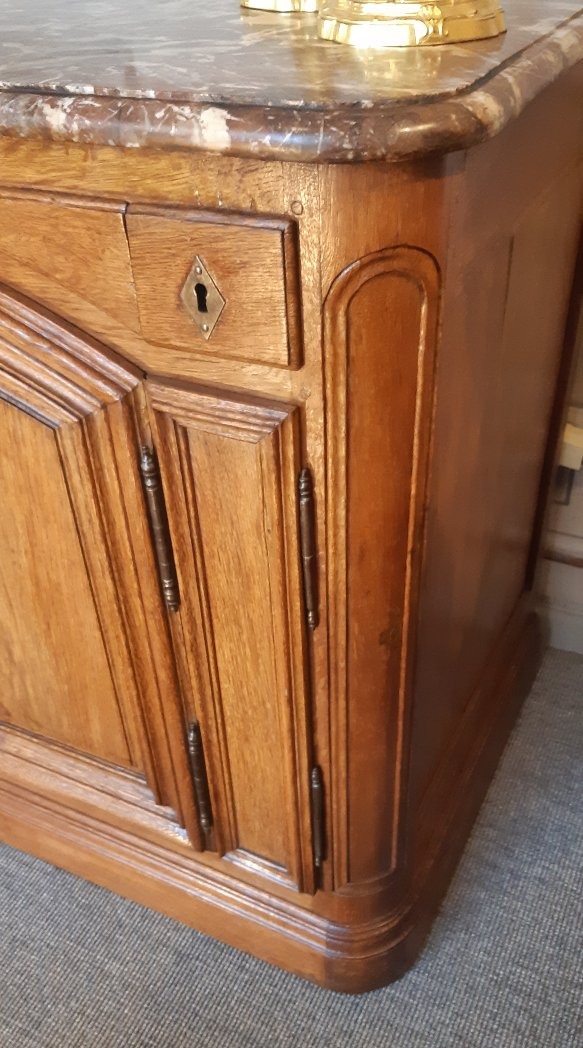 Buffet de " chasse " en chêne blond, travail parisien du XVIIIème siècle-photo-2