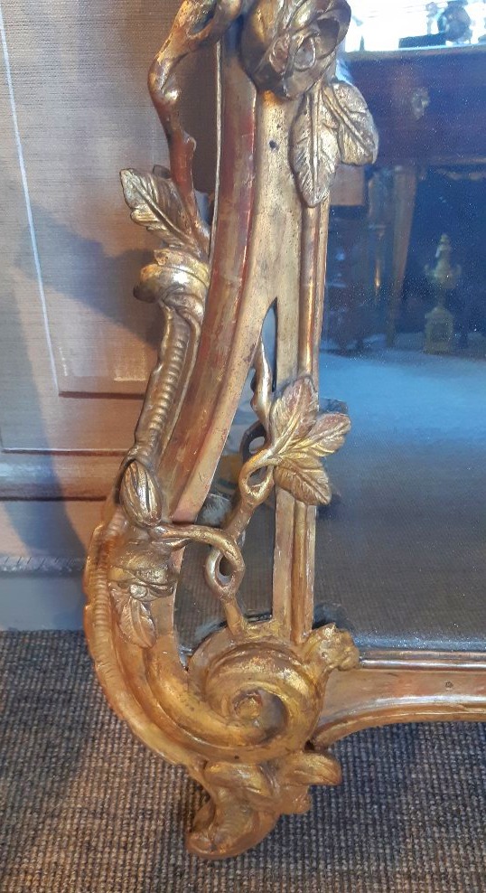 Glace en bois sculpté, doré d'époque Louis XV-photo-1