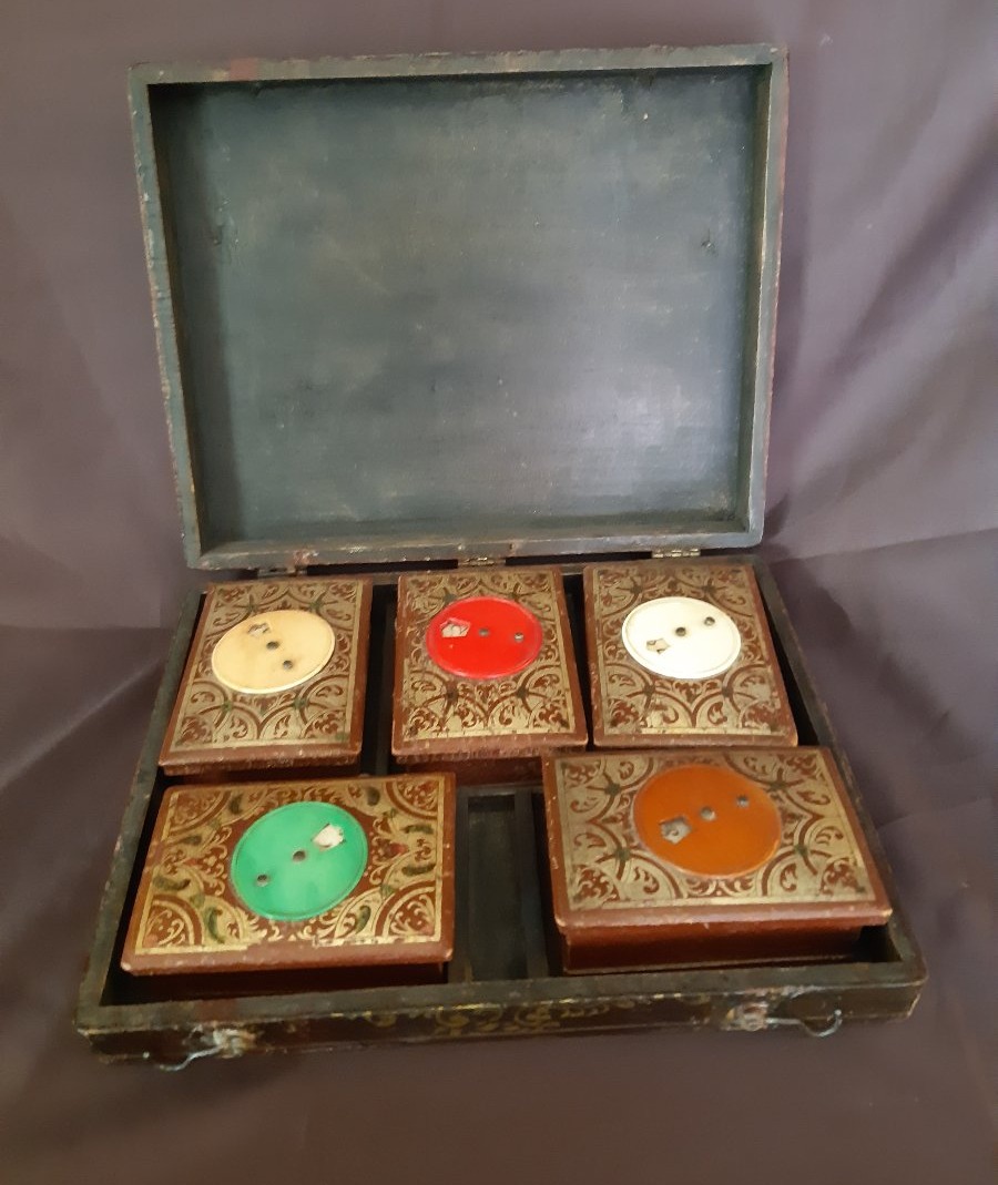 18th-century Lacquered Wooden Backgammon Set