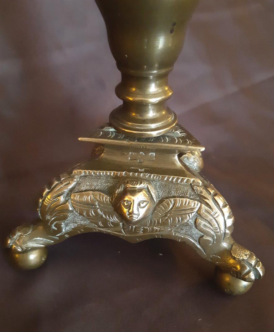Paire de petits chandeliers en bronze du XVIIème siècle-photo-2