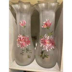 Pair Of Vases 