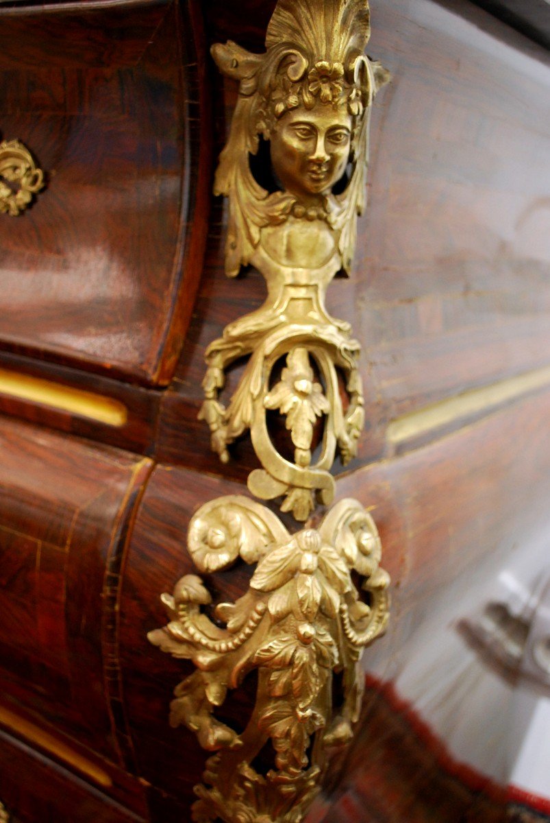 Belle et élégante Commode d'époque Régence attribuée à Etienne DOIRAT (1675-1732)-photo-4