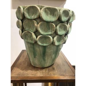 Vase vert céladon en grès émaillé par Eugénie Julien 