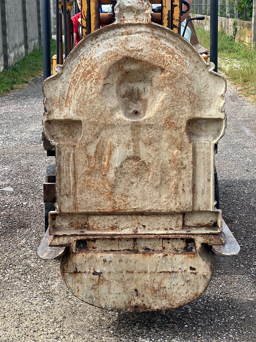 Former Large Cast Iron Fountain-photo-3
